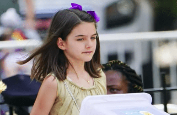 Katie Holmes, Tom Cruise's daughter Suri inherits her mom's looks - Micky